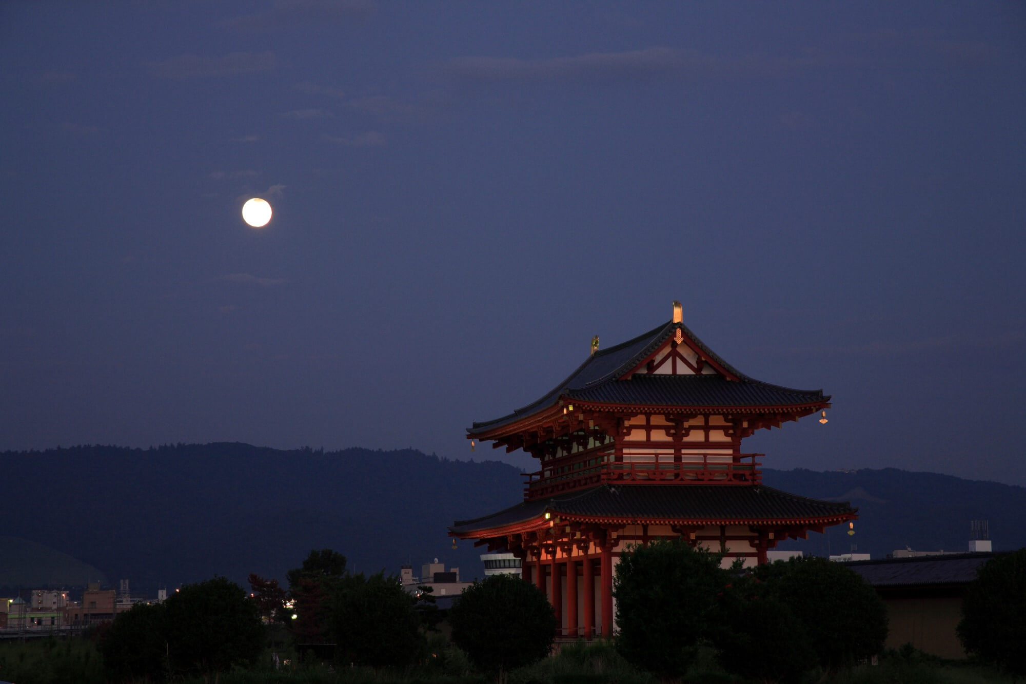 奈良　満月